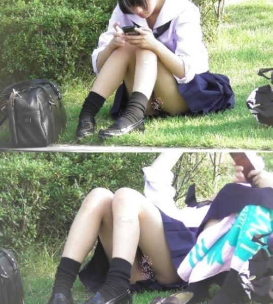 制服コスの丸見え縞パン~Pcolle独占高画質~