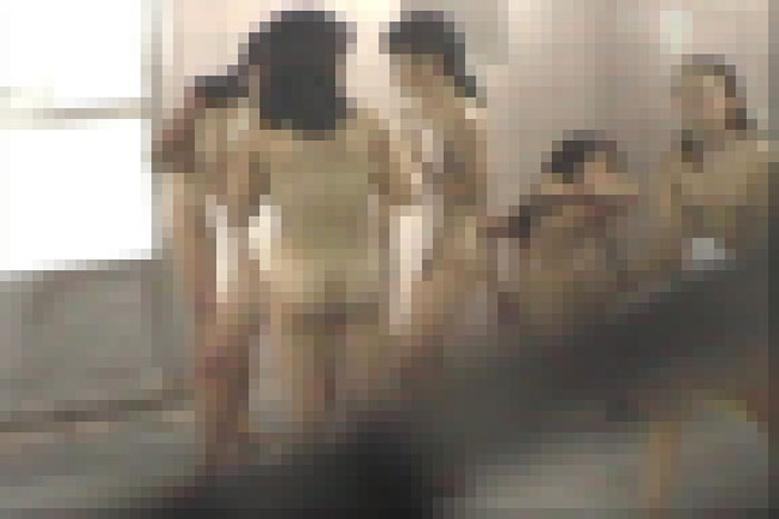 高学年の修学旅行を外からのぞき