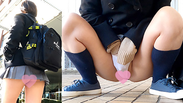 露出オナニー!?大胆Kちゃん屋外なのにヒモTバックの股間に手を突っ込む!