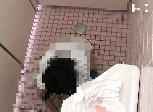 体育着!運◯会トイレ②