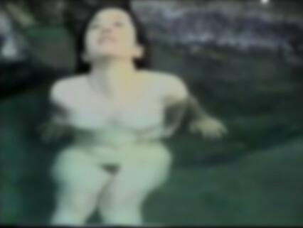 同級生の美乳じっくり観察